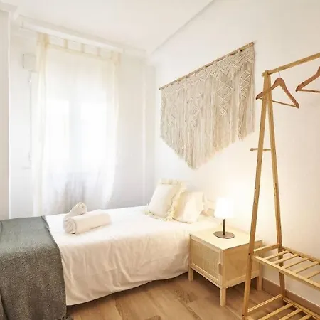 Torre De La Clerecía Centro Apartamento *