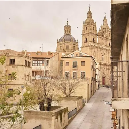 Torre De La Clerecia Centro Apartment Salamanca