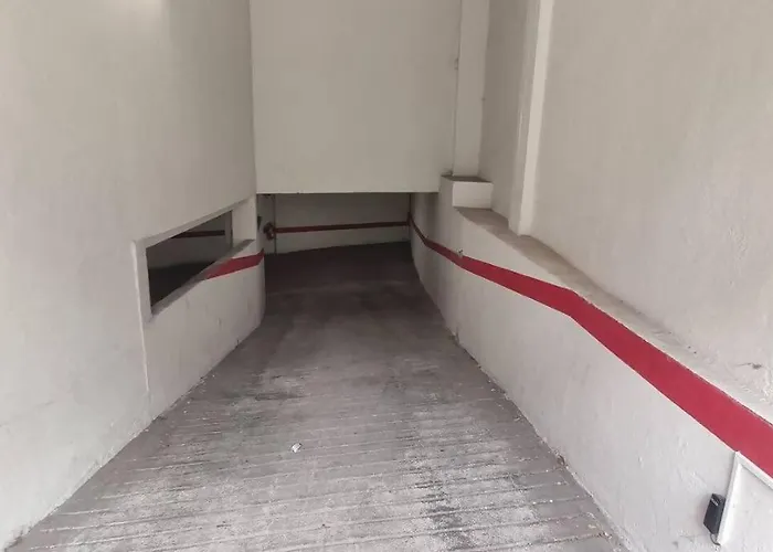 Torre De La Clerecia Centro 아파트 살라망카